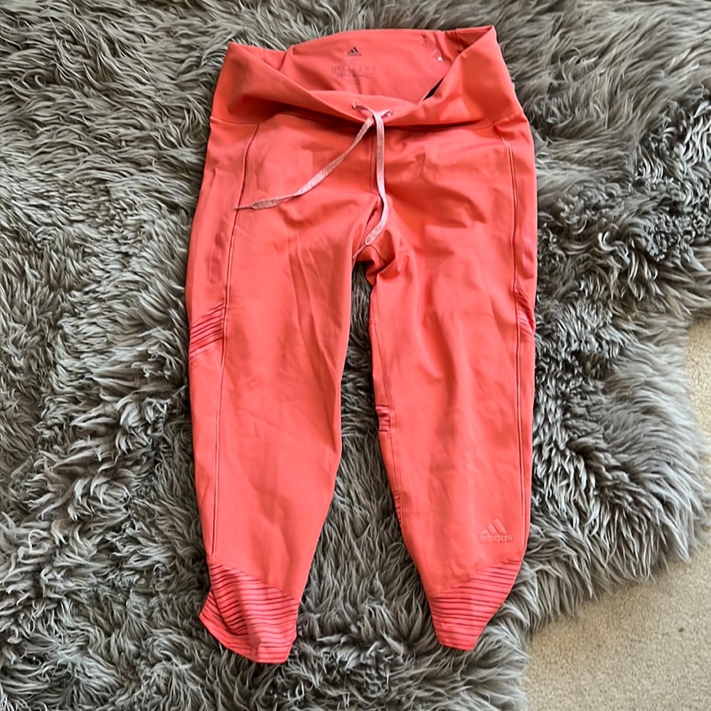 Never worn coral colored adidas climate  Capri leggings